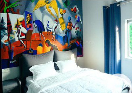 湘乡对于酒店的墙体彩绘而言更注重哪些方面？